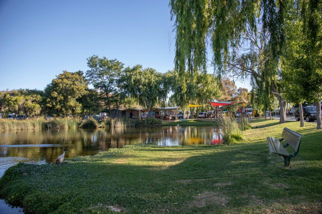 Karrinyup Waters Resort Perth Ngoại thất bức ảnh